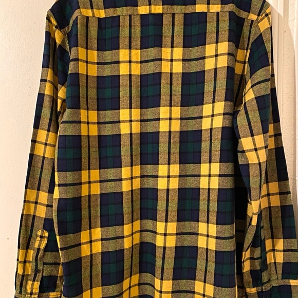 (NEW) Yellow&Green Flannel XL - Picture 3 of 4